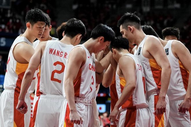包含中国篮球职业赛场上的精彩瞬间让人回味无穷的词条